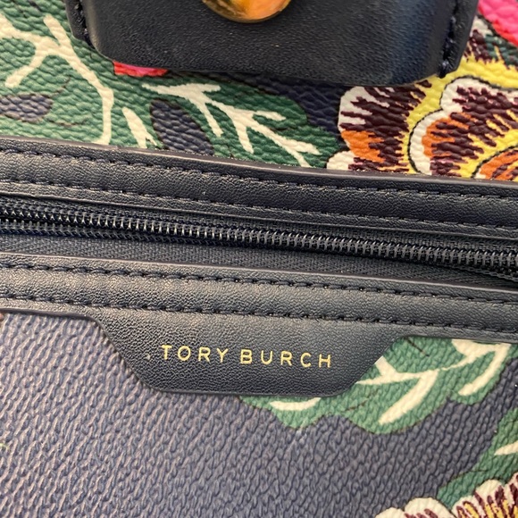 Tory Burch - Picture 5 of 11